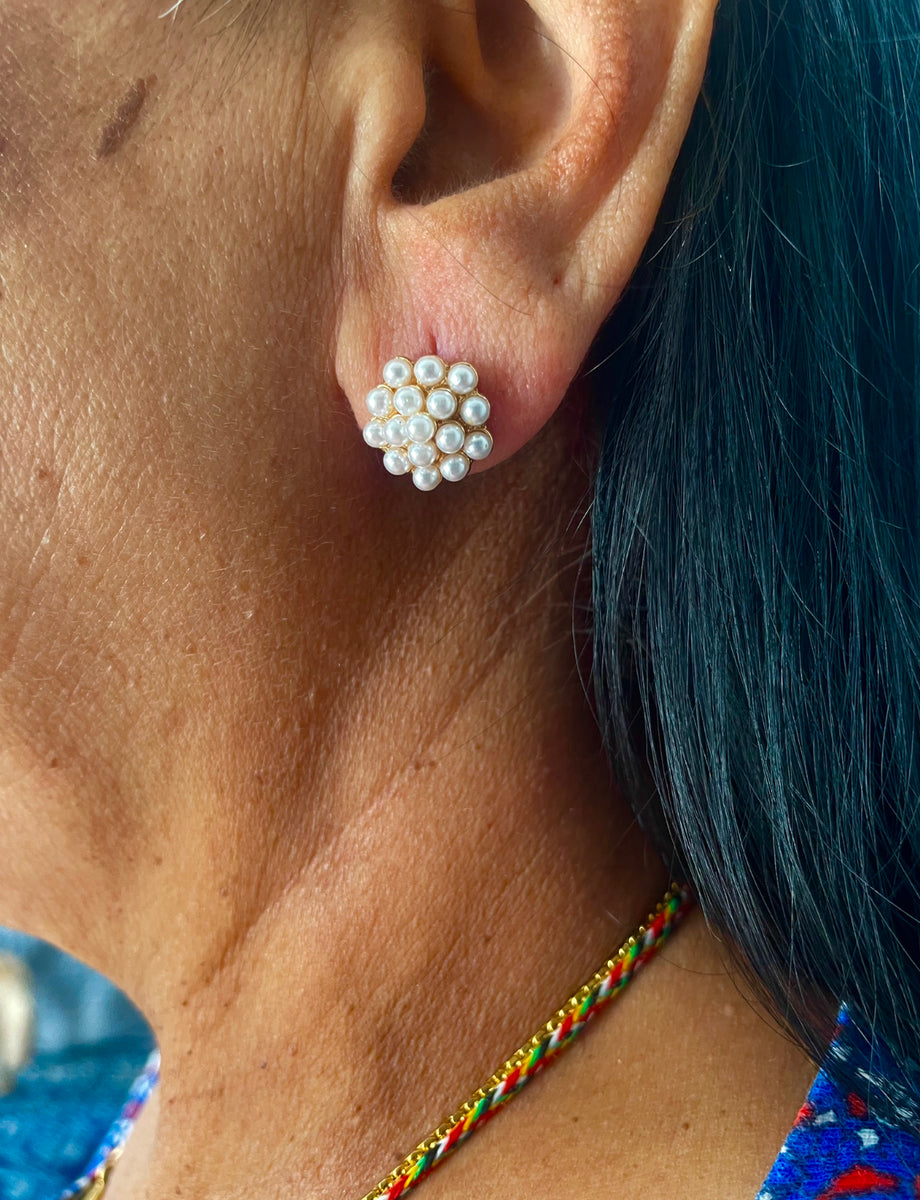 Pearl deals pave studs