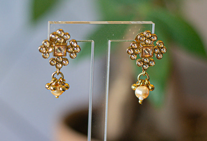 Akanksha Earrings